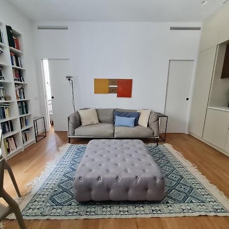 Moscova - Volta Charme Apartment Милано Екстериор снимка